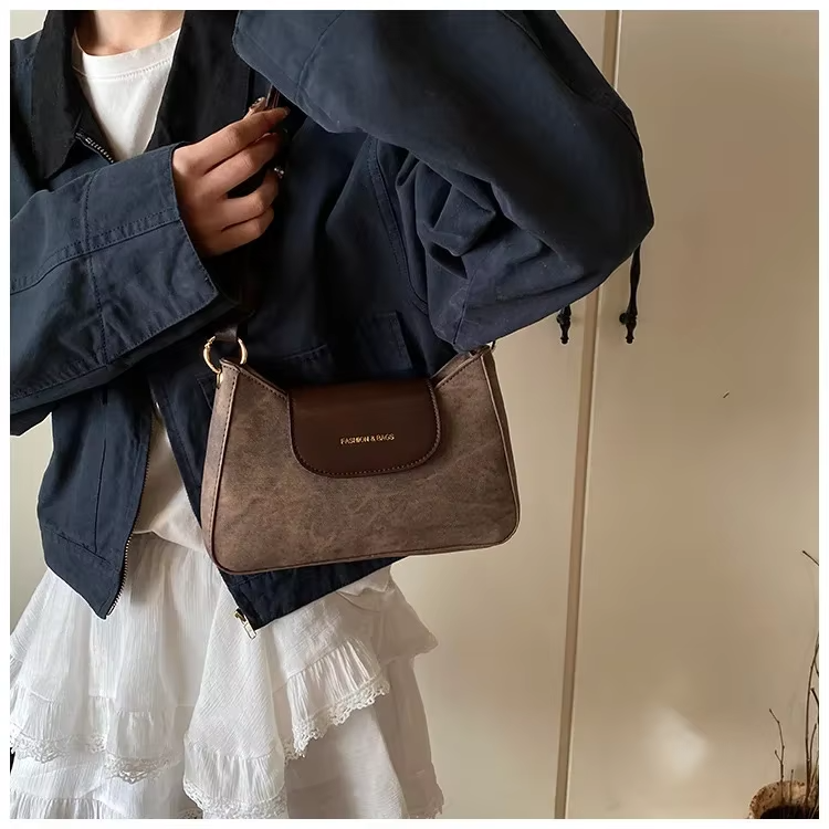 Aurique™ – The Élise Classique – By LISERA