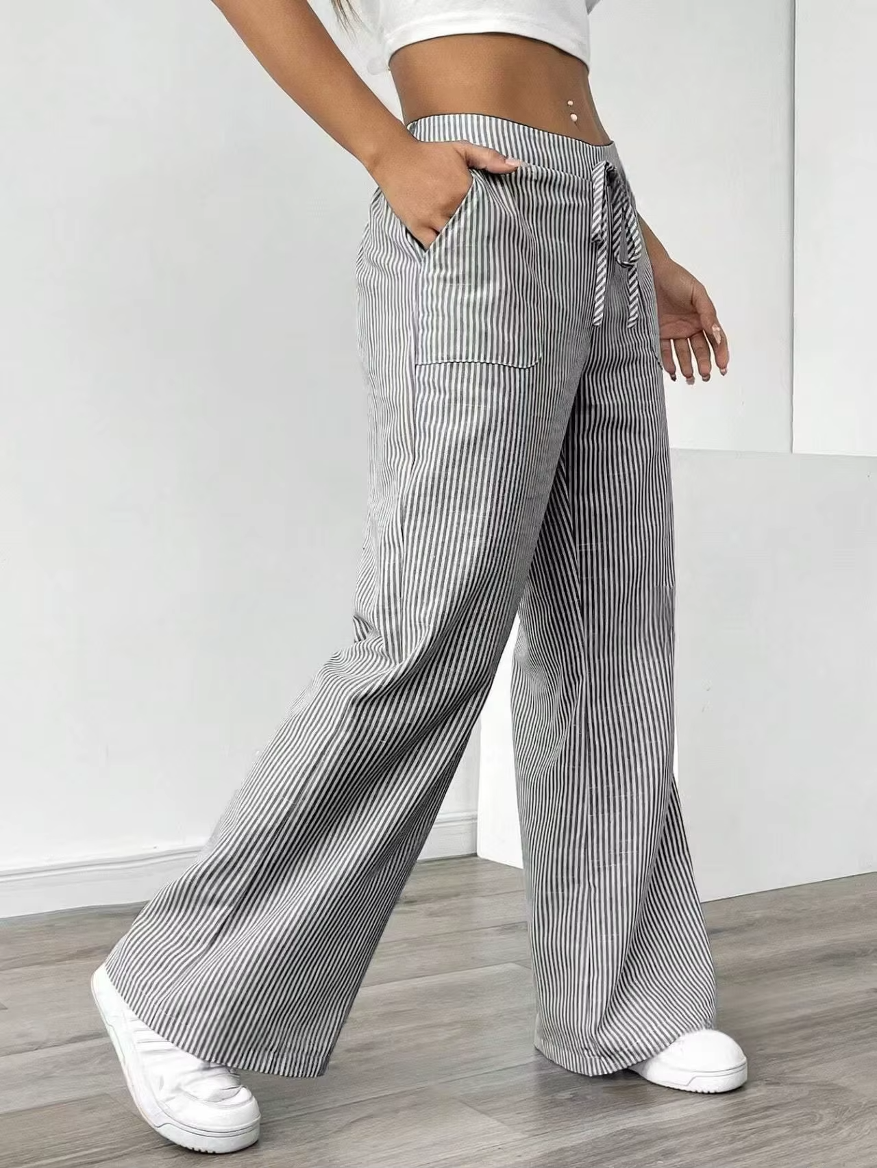 Valencia – Striped Wide-Leg Trousers