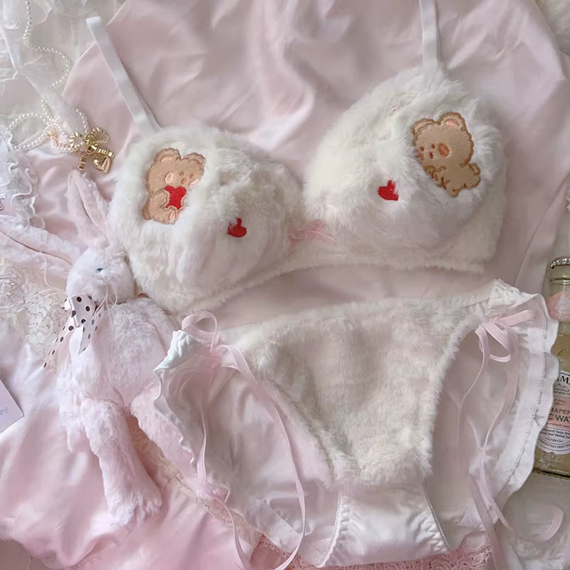 Japanese Girls Winter Soft Ropa Interior Cute Lingerie for Women Cartoon Bear Students Plush Sexy Bras Wireless Thin Bra Set