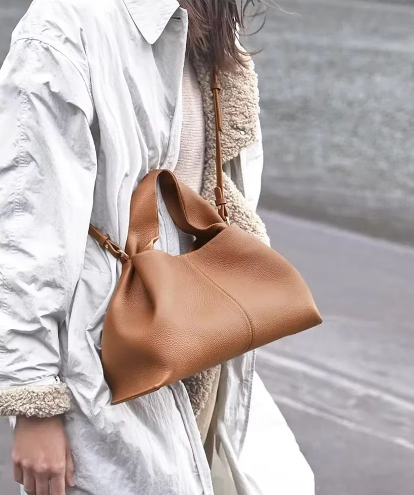 Aurique™ – The Cloudette – By LISERA